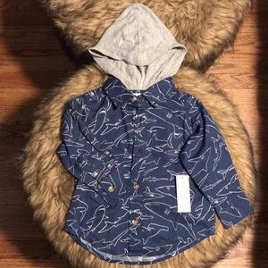 NWT Old Navy Shark Button Down Hoodie. Size 12-18m
